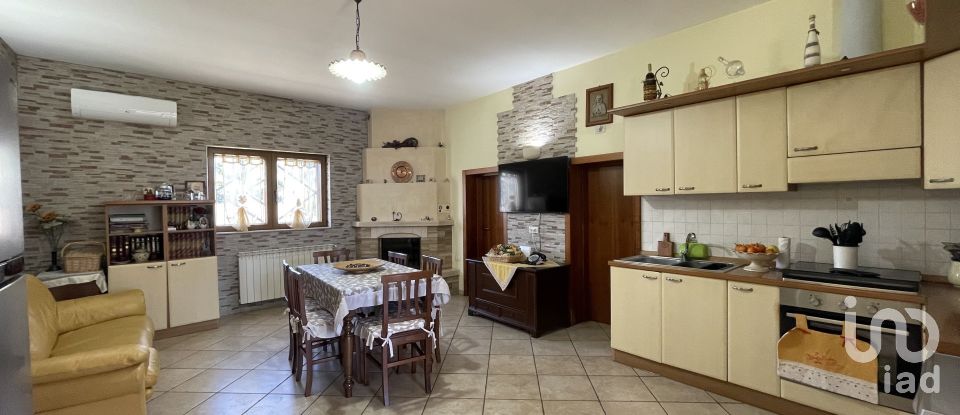 Casa 9 locali di 135 m² in Martina Franca (74015)