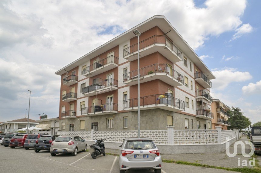 Three-room apartment of 88 m² in Druento (10040)