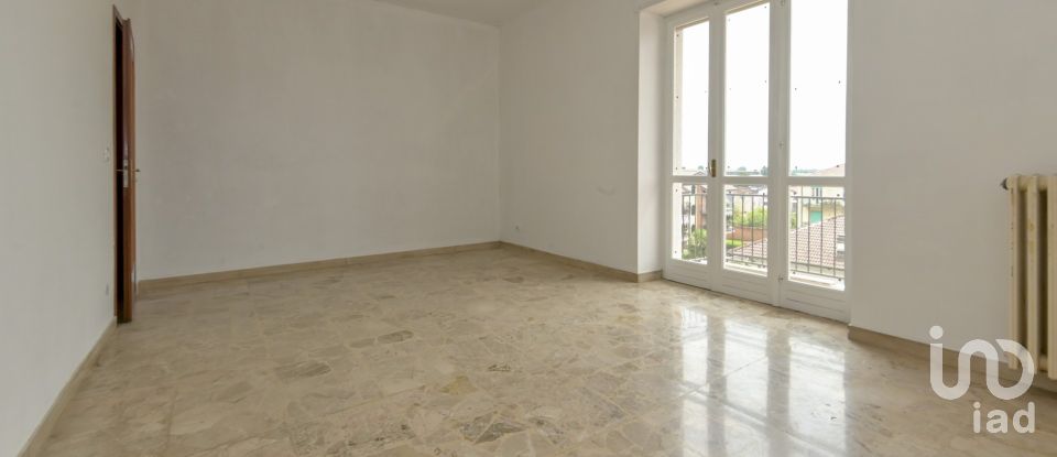 Three-room apartment of 88 m² in Druento (10040)