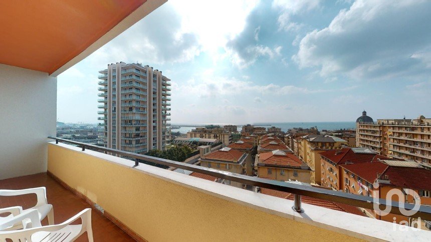 Appartamento 6 locali di 135 m² a Genova (16155)