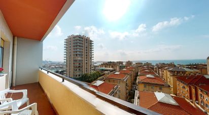 Appartamento 6 locali di 135 m² a Genova (16155)