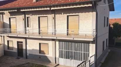 Town house 8 rooms of 375 m² in Rovello Porro (22070)