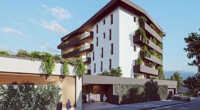 Appartamento 5 locali di 226 m² a Padova (35138)