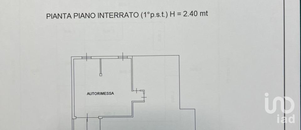 Farm 15 rooms of 425 m² in La Loggia (10040)