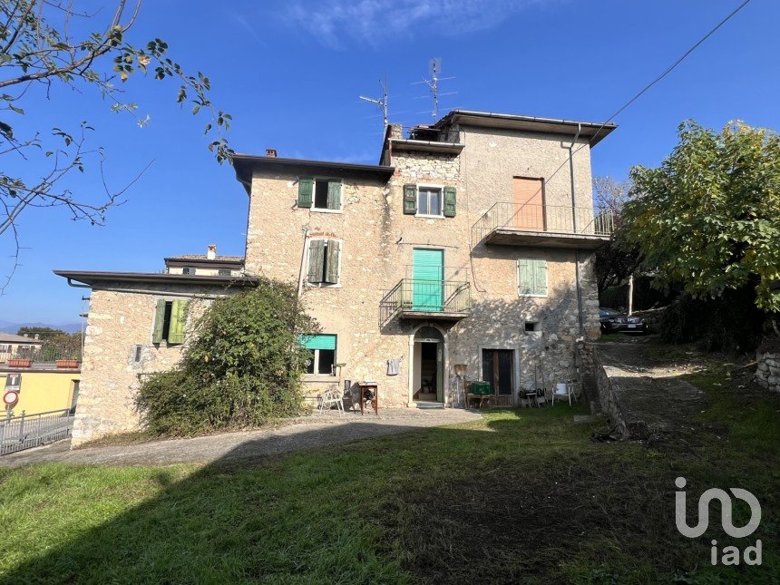 Block of flats in Torri del Benaco (37010) of 269 m²