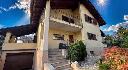 Townhouse 15 rooms of 425 m² in La Loggia (10040)