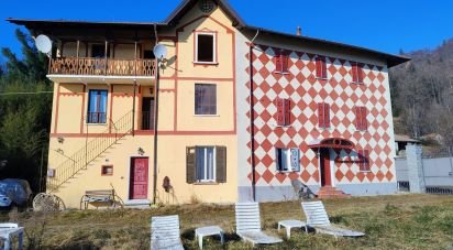 Farm 17 rooms of 384 m² in Cambiasca (28814)