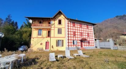 Farm 17 rooms of 384 m² in Cambiasca (28814)