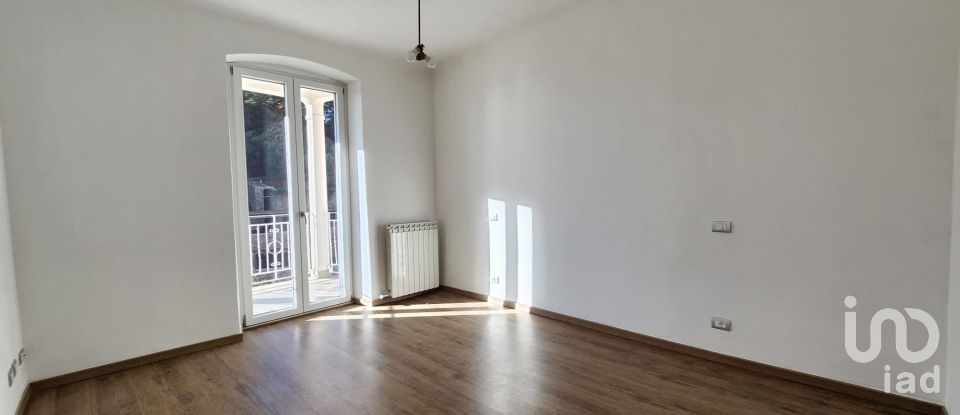 Trilocale di 75 m² a Savona (17100)