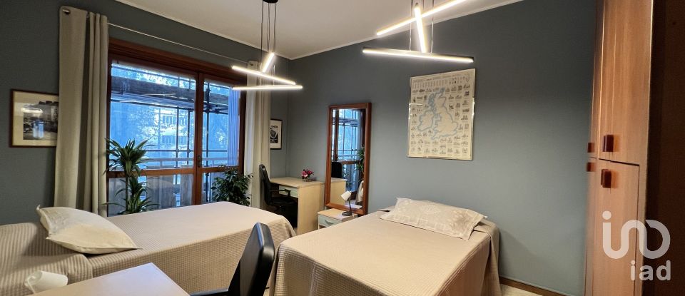 One-room apartment of 38 m² in Torino (10141)