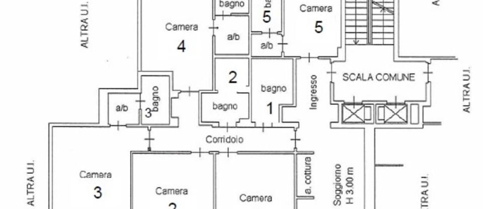 One-room apartment of 38 m² in Torino (10141)