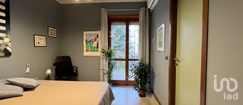 One-room apartment of 36 m² in Torino (10141)