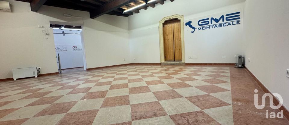 Negozio / locale commerciale di 105 m² in Verona (37124)