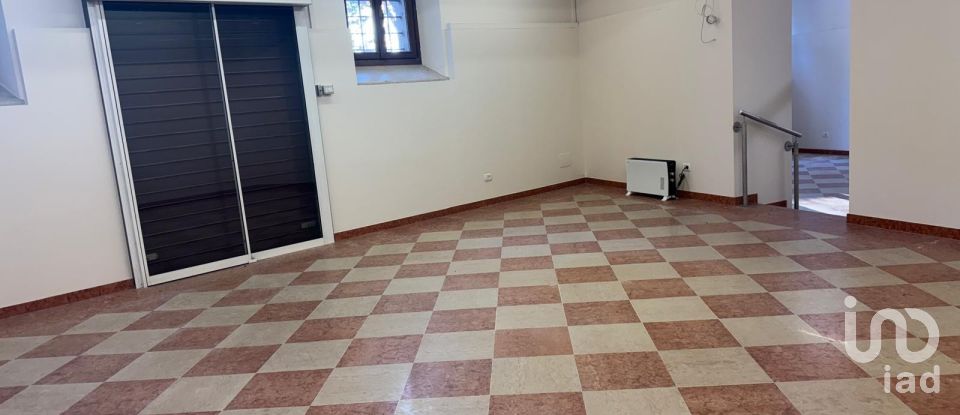 Negozio / locale commerciale di 105 m² in Verona (37124)