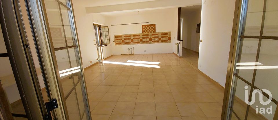 Appartamento 6 locali di 105 m² a Amantea (87032)