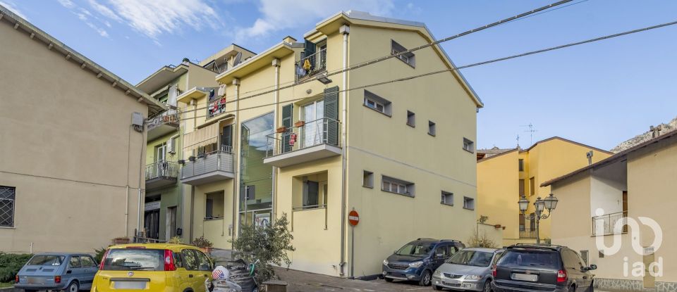 Three-room apartment of 65 m² in Toirano (17055)