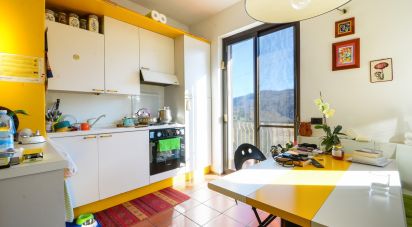 Casa indipendente / Villa 6 locali di 150 m² in Murialdo (17013)