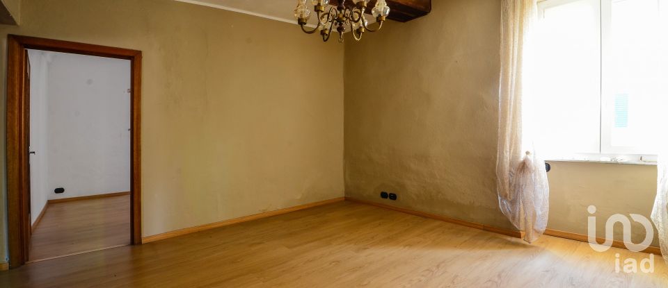 Apartment 5 rooms of 92 m² in Millesimo (17017)