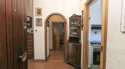 Trilocale di 88 m² a Genova (16127)