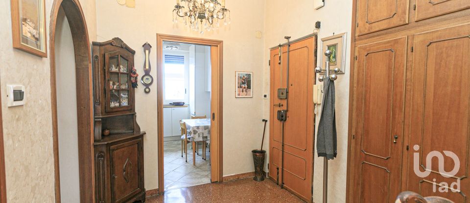 Trilocale di 88 m² a Genova (16127)