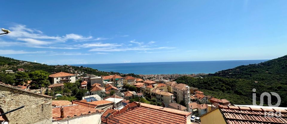 Quadrilocale di 80 m² a Alassio (17021)