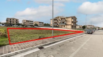 Land of 650 m² in Porto Sant'Elpidio (63821)