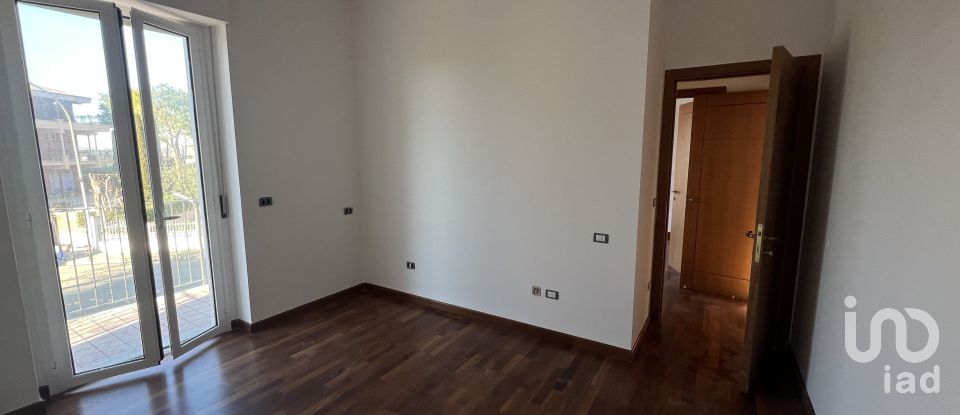 Apartment 5 rooms of 67 m² in Montegranaro (63812)