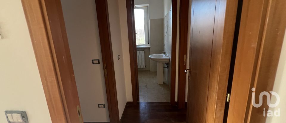 Apartment 5 rooms of 67 m² in Montegranaro (63812)