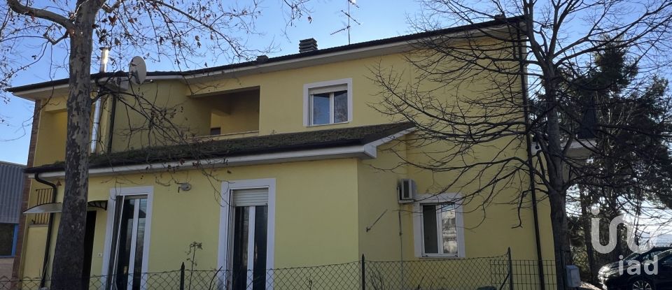 Apartment 5 rooms of 67 m² in Montegranaro (63812)