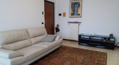 Three-room apartment of 93 m² in Castel d'Azzano (37060)