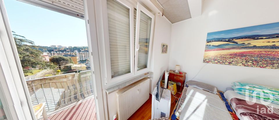 Quadrilocale di 130 m² a Arenzano (16011)