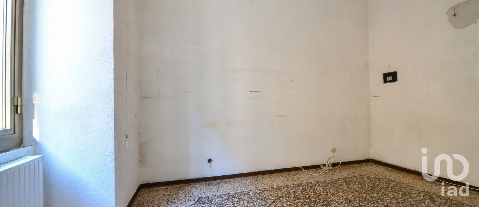 Appartamento 6 locali di 135 m² a Savona (17100)