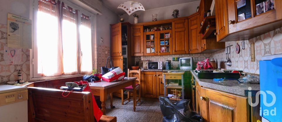 Casa 8 locali di 120 m² in Cengio (17056)