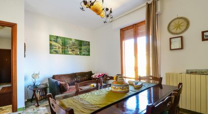 Appartamento 5 locali di 94 m² a Cengio (17056)