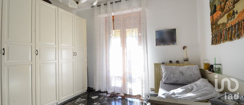 Appartamento 5 locali di 94 m² a Cengio (17056)