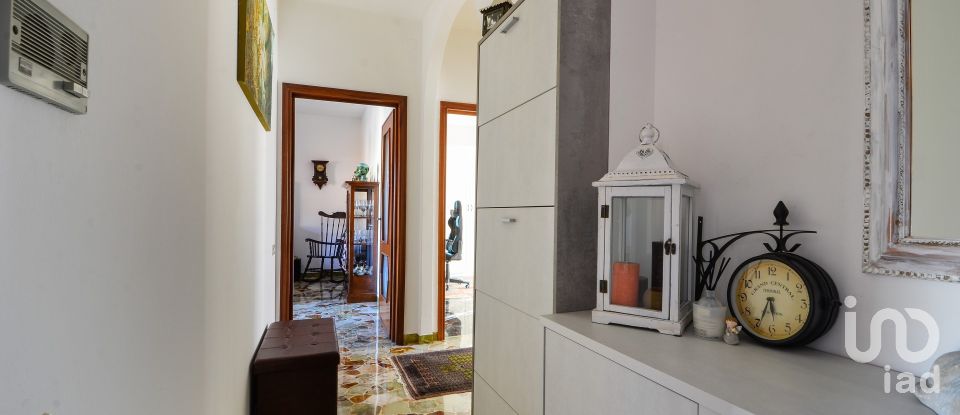 Appartamento 5 locali di 94 m² a Cengio (17056)