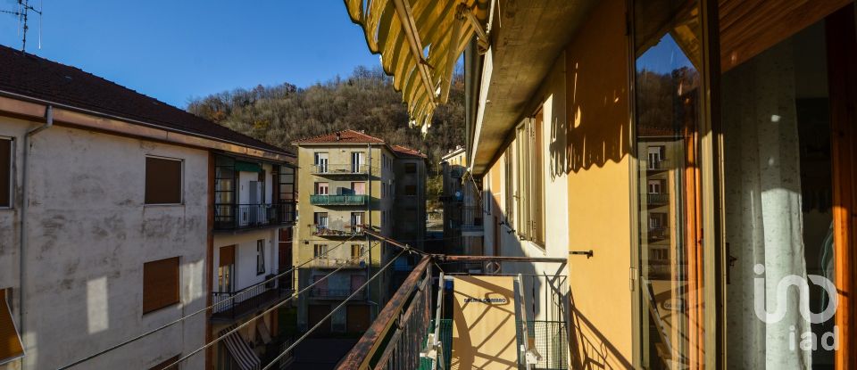 Appartamento 5 locali di 94 m² a Cengio (17056)