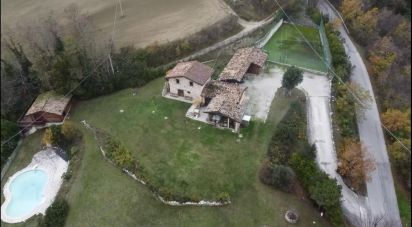 Villa 10 locali di 600 m² in Civitella del Tronto (64010)