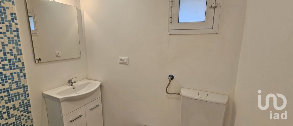 Apartment 5 rooms of 57 m² in Genova (16131)