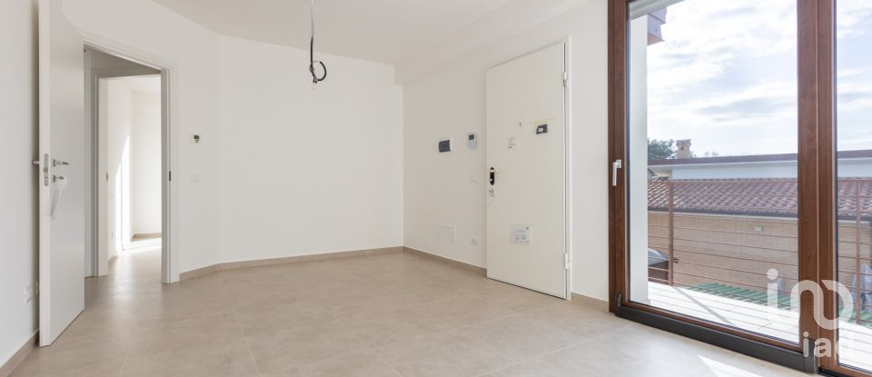 Apartment 5 rooms of 76 m² in Ancona (60131)