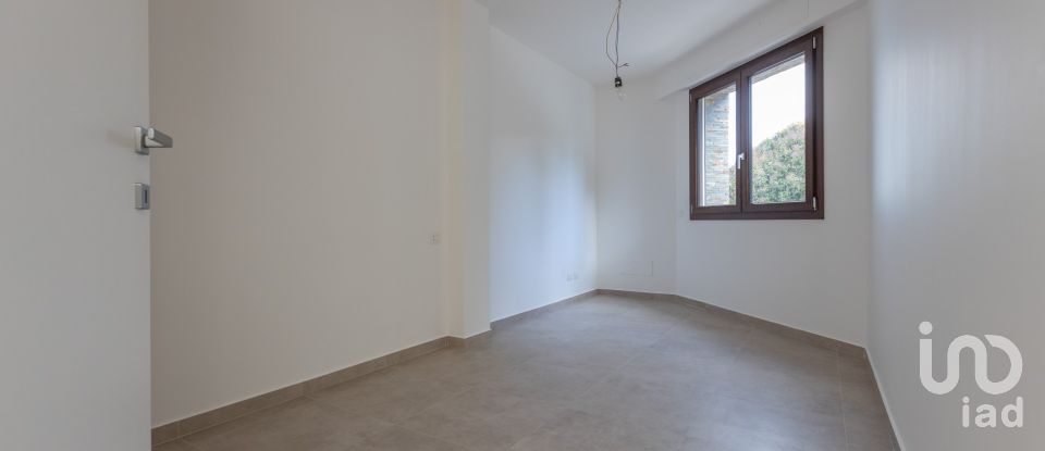 Apartment 5 rooms of 76 m² in Ancona (60131)