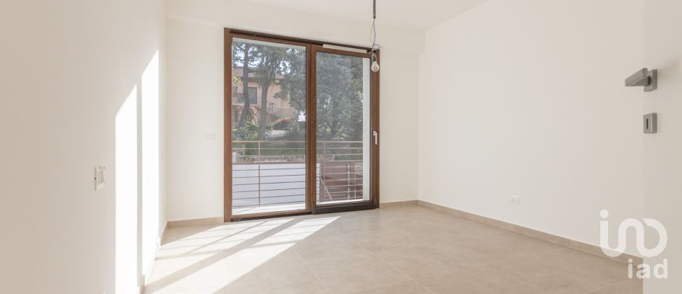 Apartment 5 rooms of 76 m² in Ancona (60131)