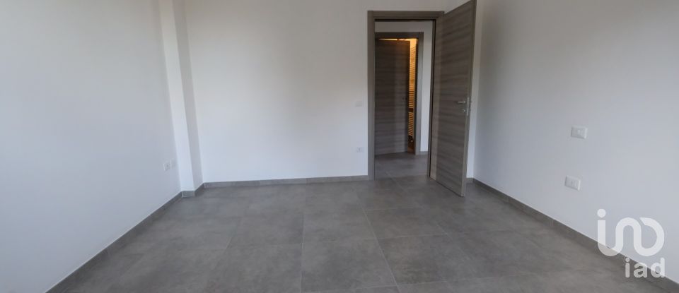 Appartamento 8 locali di 111 m² a Castelleone di Suasa (60010)