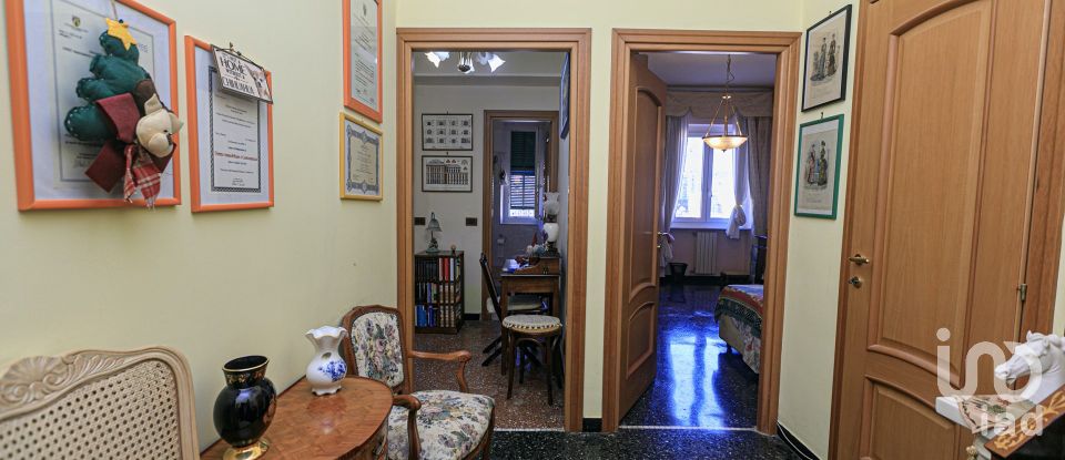 Two-room apartment of 55 m² in Genova (16134)