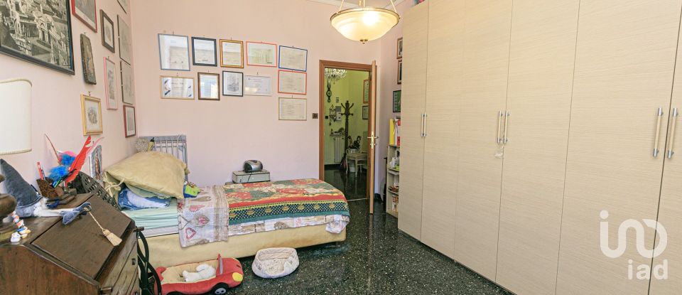 Two-room apartment of 55 m² in Genova (16134)