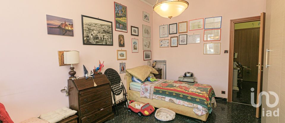 Two-room apartment of 55 m² in Genova (16134)