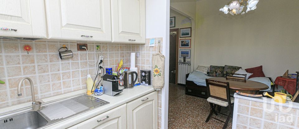 Two-room apartment of 55 m² in Genova (16134)