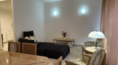 Three-room apartment of 112 m² in Roma (00135)