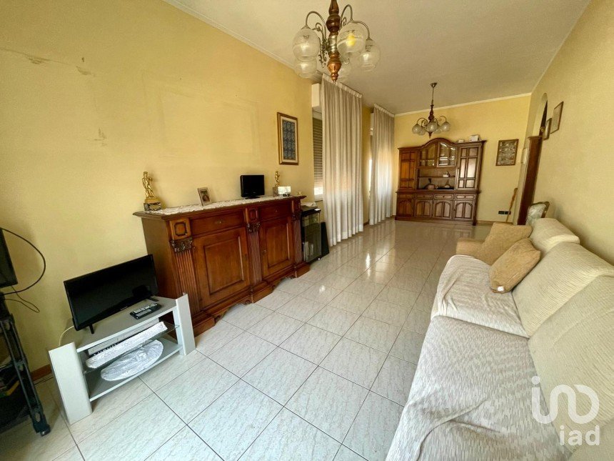 Apartment 6 rooms of 110 m² in Arezzo (52100)