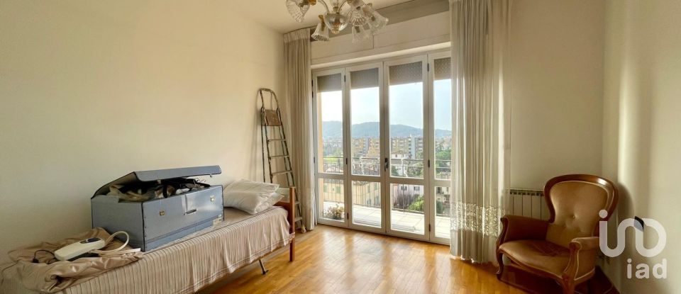 Apartment 6 rooms of 110 m² in Arezzo (52100)